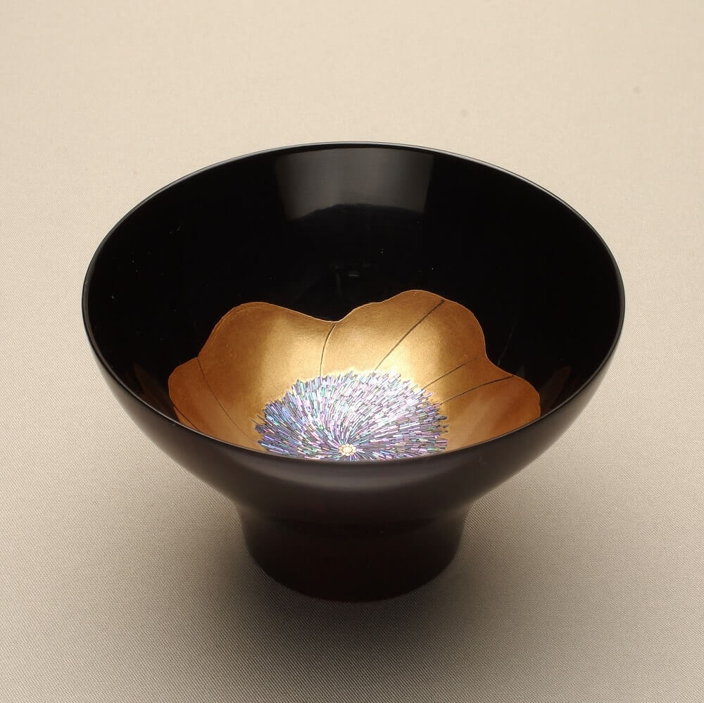Guinomi Suigetsu 水月 黒 sake cup – Fine Japanese Guinomi Suigetsu 水月 黒 sake cup – Fine Japanese